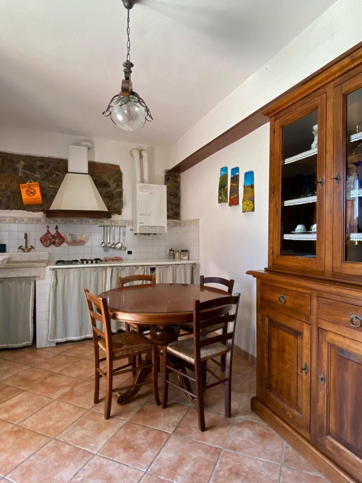 Agribike Agriturismo Poggio Rossino 加沃拉诺 外观 照片