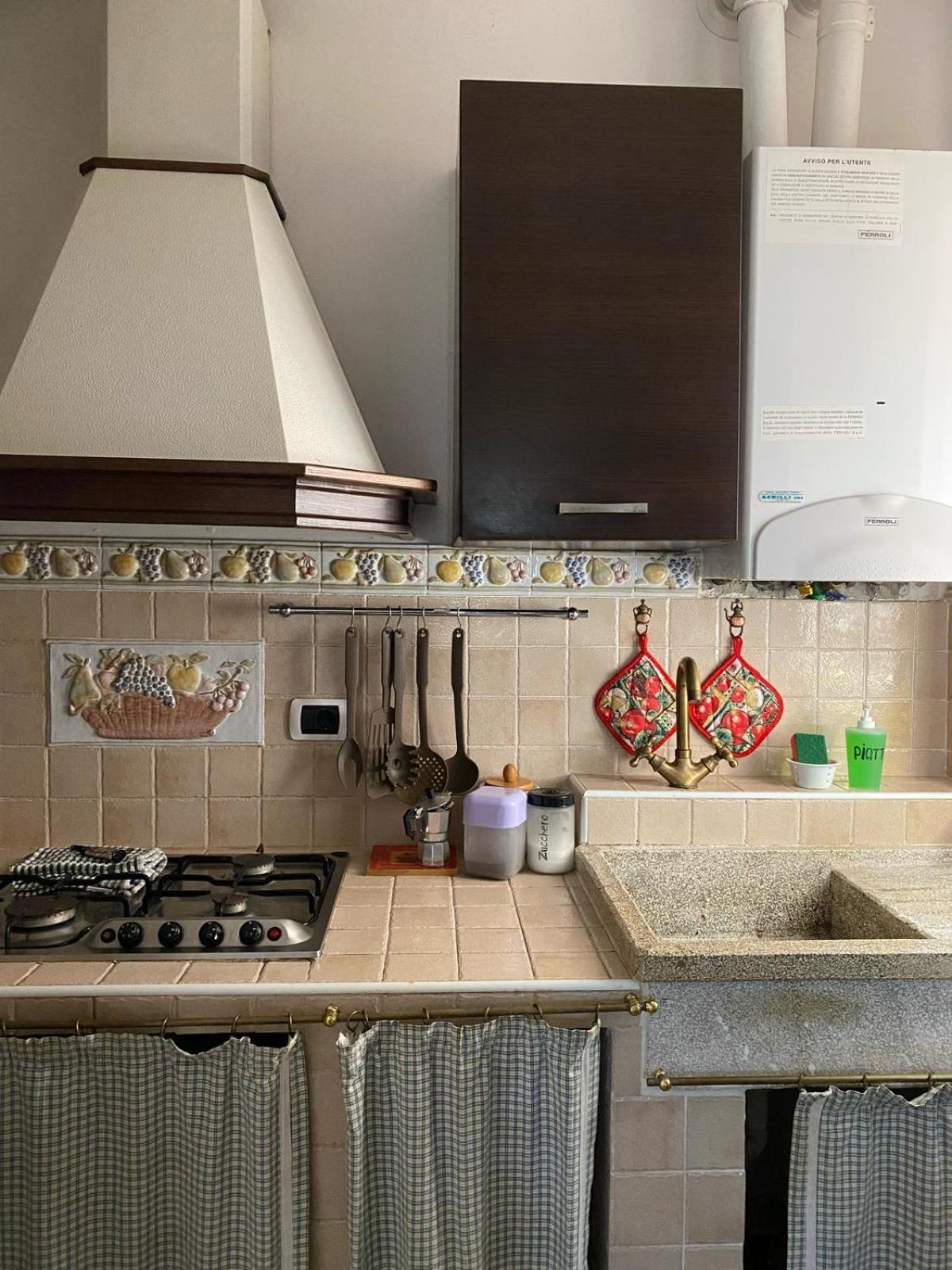Agribike Agriturismo Poggio Rossino 加沃拉诺 外观 照片